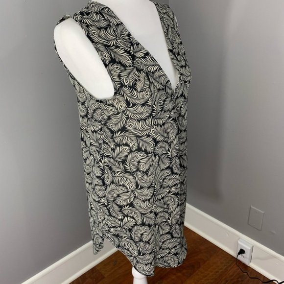 H&M Black/White Patterned Sleeveless Blouse - Picture 5 of 5